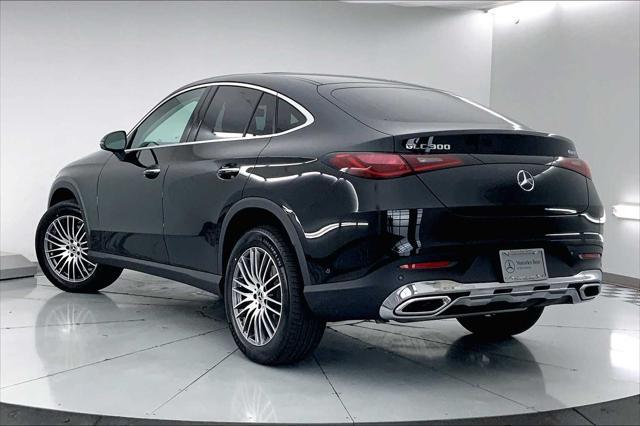 new 2025 Mercedes-Benz GLC 300 car, priced at $64,375