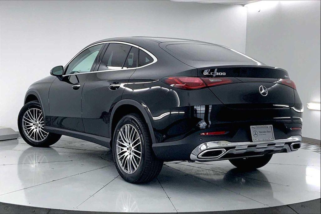 new 2025 Mercedes-Benz GLC 300 car, priced at $64,375