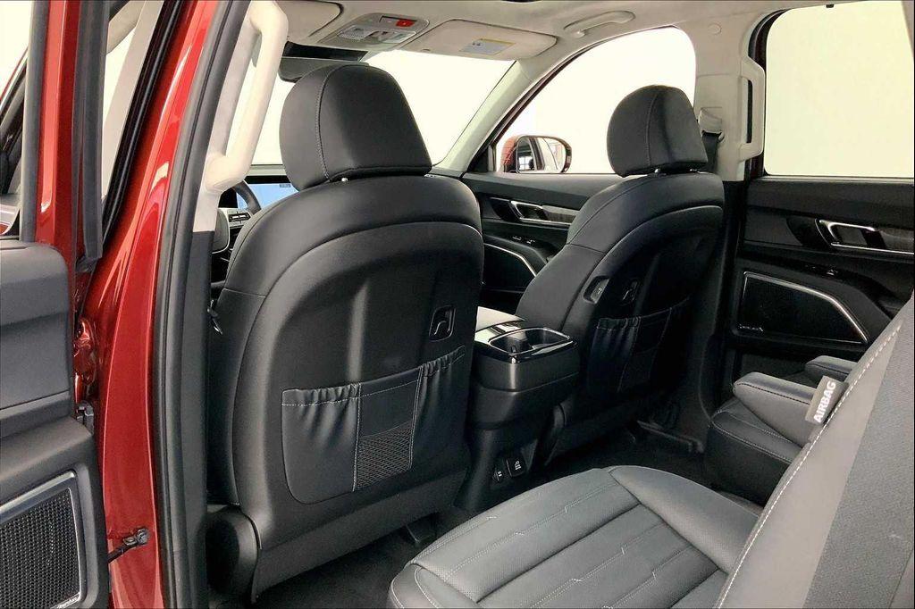 used 2023 Kia Telluride car, priced at $39,977