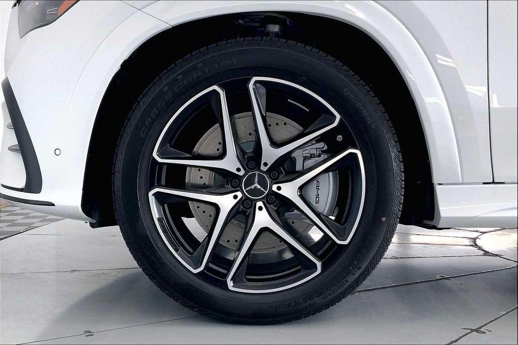 new 2025 Mercedes-Benz AMG GLE 53 car, priced at $100,375