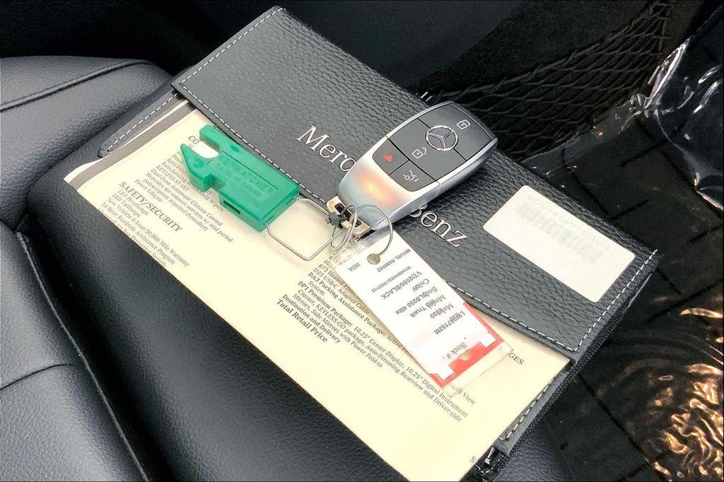 used 2020 Mercedes-Benz GLB 250 car, priced at $22,461