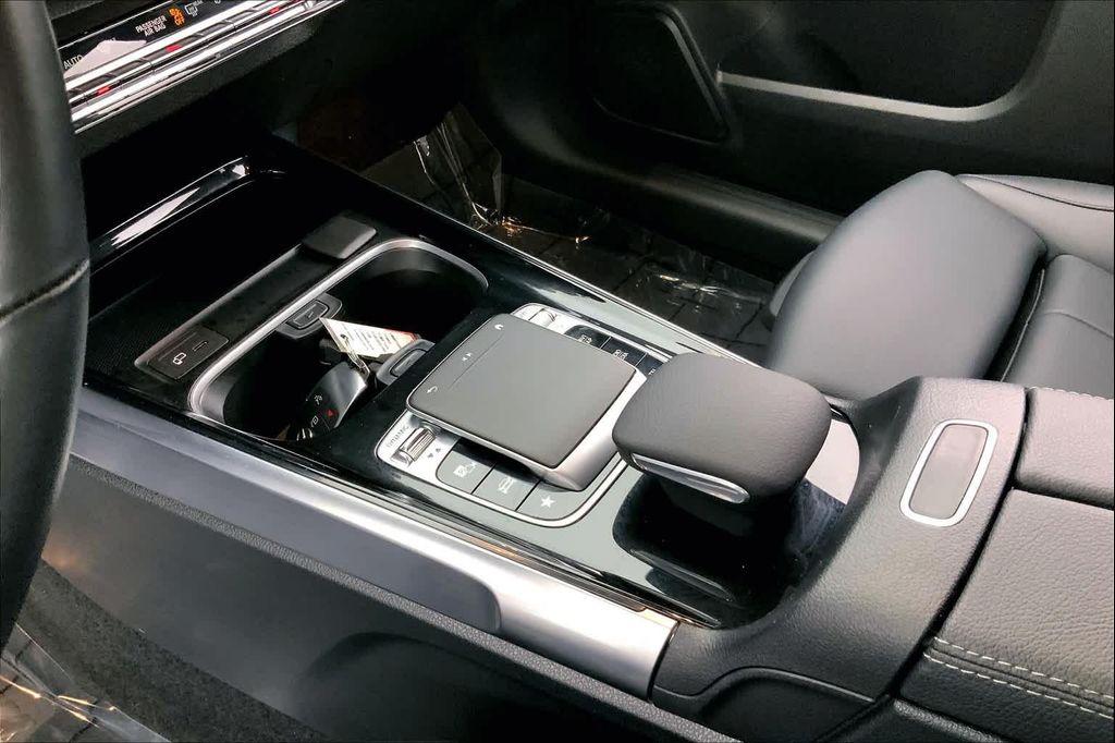 used 2020 Mercedes-Benz GLB 250 car, priced at $22,461