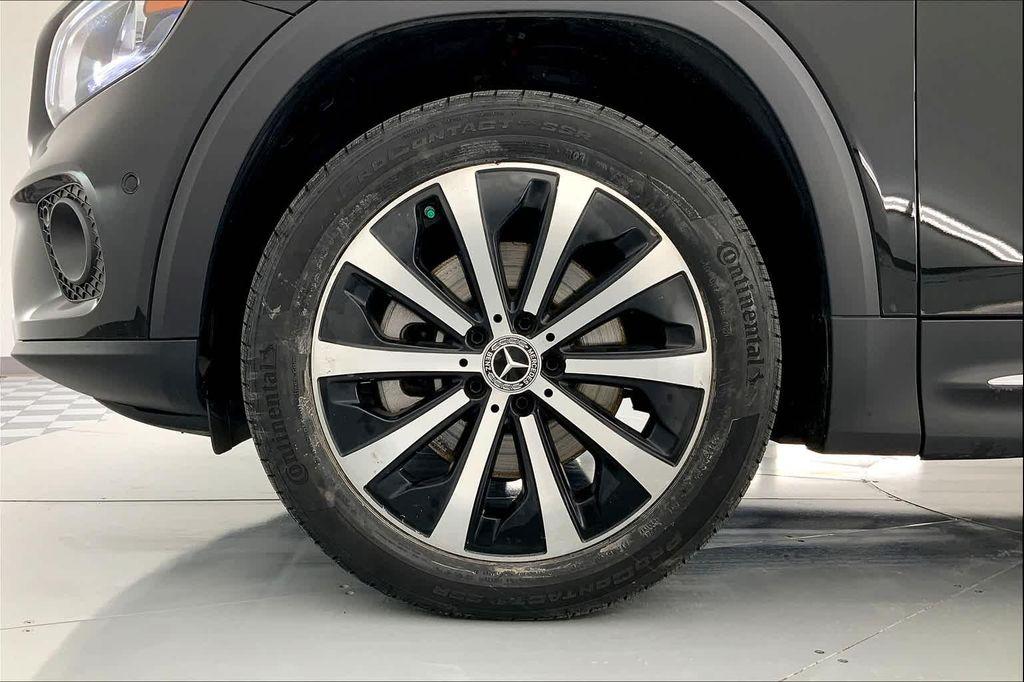 used 2020 Mercedes-Benz GLB 250 car, priced at $22,461