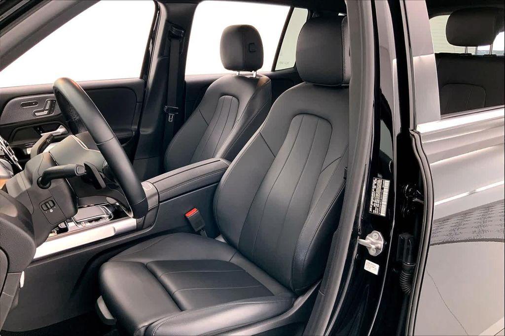 used 2020 Mercedes-Benz GLB 250 car, priced at $22,461