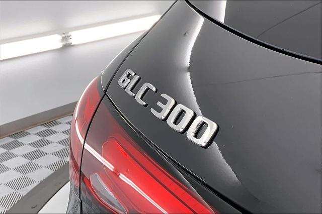 new 2025 Mercedes-Benz GLC 300 car, priced at $63,170