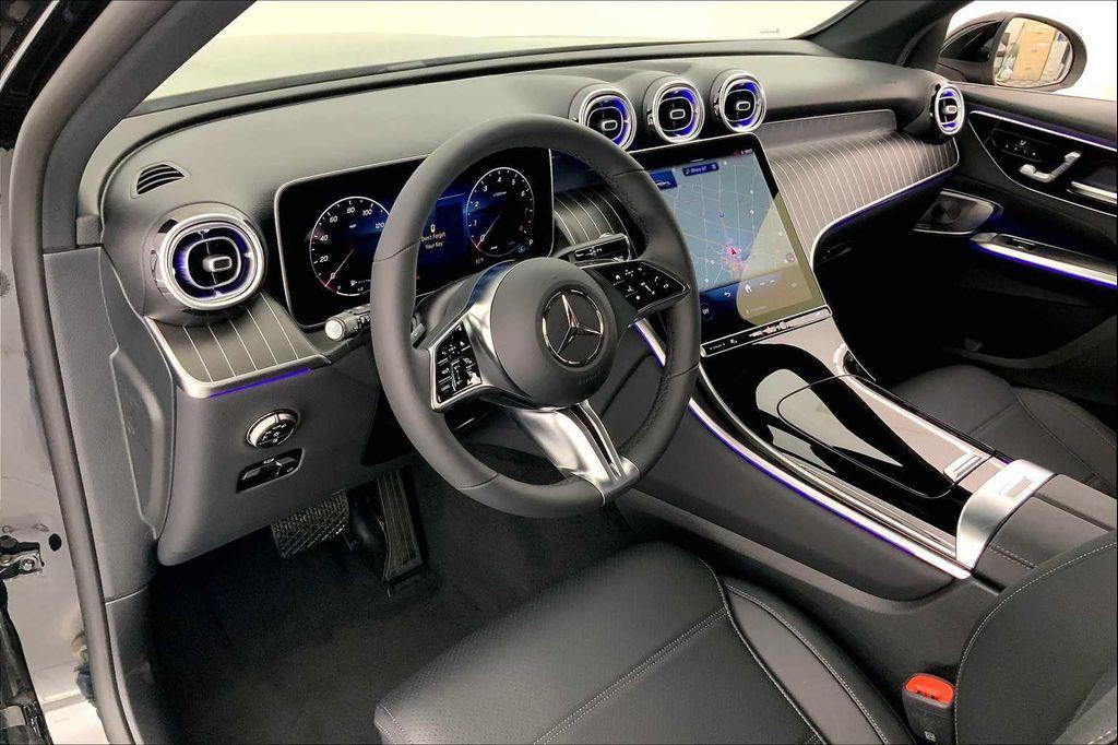 new 2025 Mercedes-Benz GLC 300 car, priced at $56,585