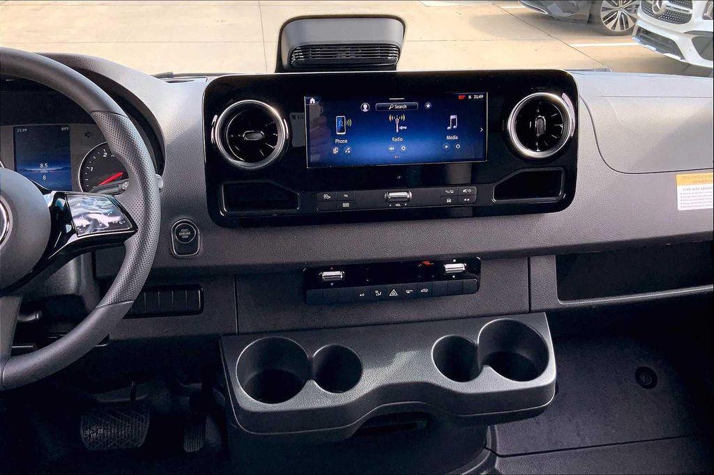 new 2025 Mercedes-Benz Sprinter 2500 car, priced at $63,297