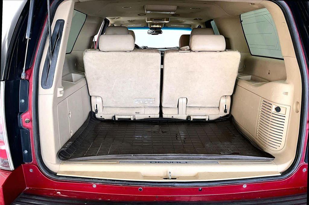 used 2012 GMC Yukon XL car, priced at $8,955