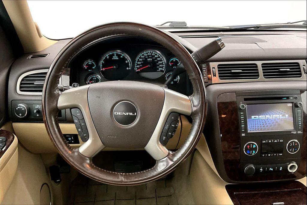 used 2012 GMC Yukon XL car, priced at $8,955