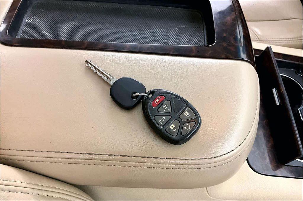 used 2012 GMC Yukon XL car, priced at $8,955