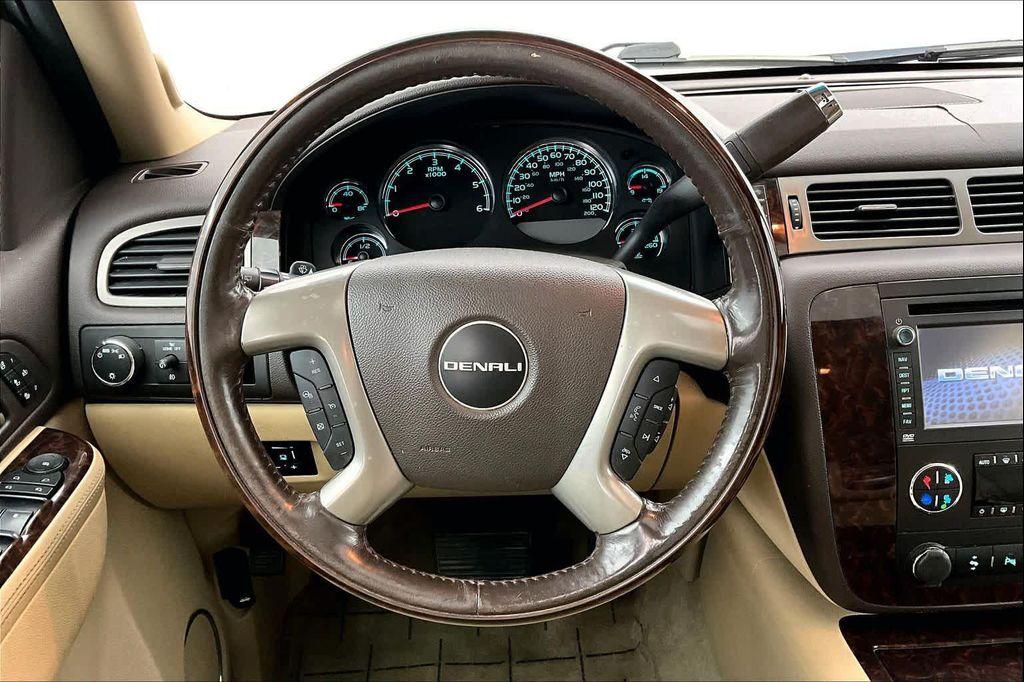 used 2012 GMC Yukon XL car, priced at $8,955