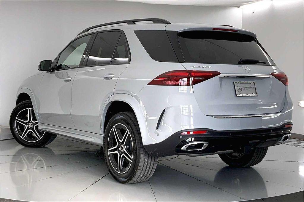 new 2026 Mercedes-Benz GLE 450 car, priced at $93,235