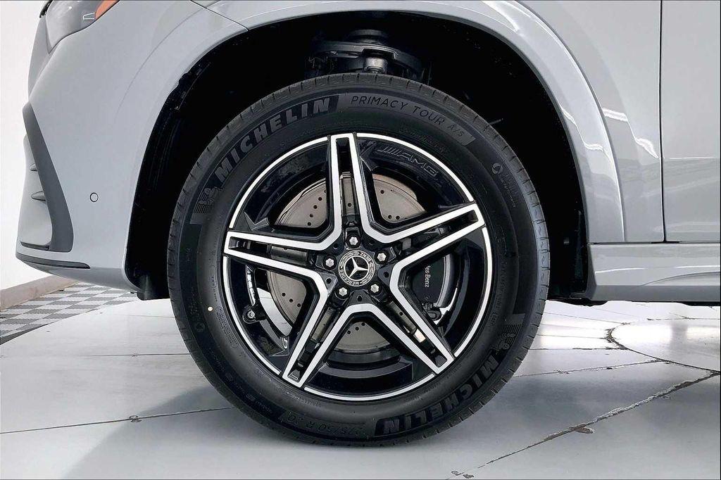 new 2026 Mercedes-Benz GLE 450 car, priced at $93,235