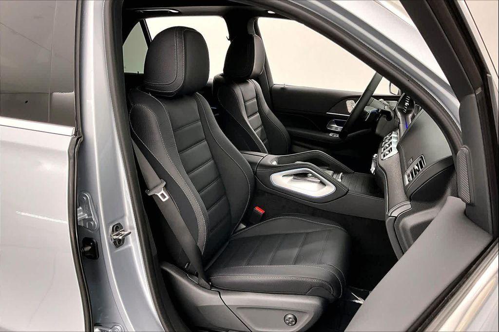 new 2026 Mercedes-Benz GLE 450 car, priced at $83,550