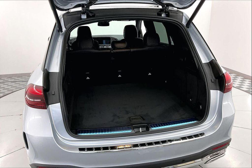 new 2026 Mercedes-Benz GLE 450 car, priced at $83,550