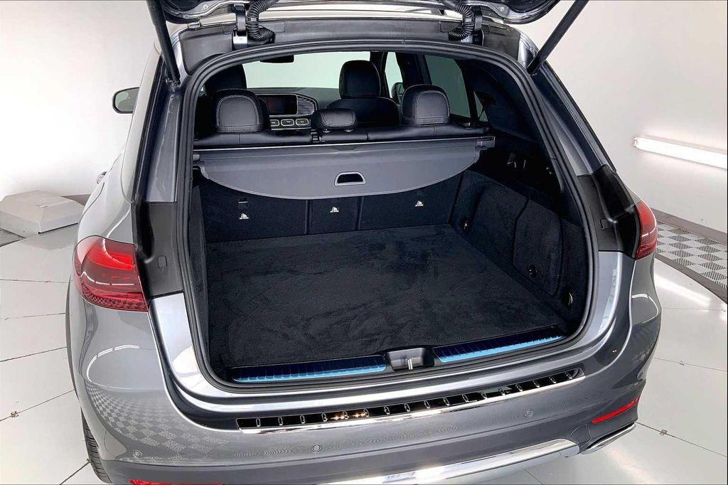 new 2025 Mercedes-Benz GLE 450e car, priced at $71,885