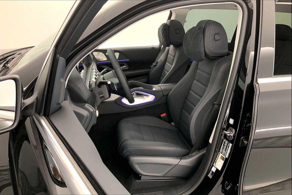 new 2026 Mercedes-Benz GLS 450 car, priced at $99,485