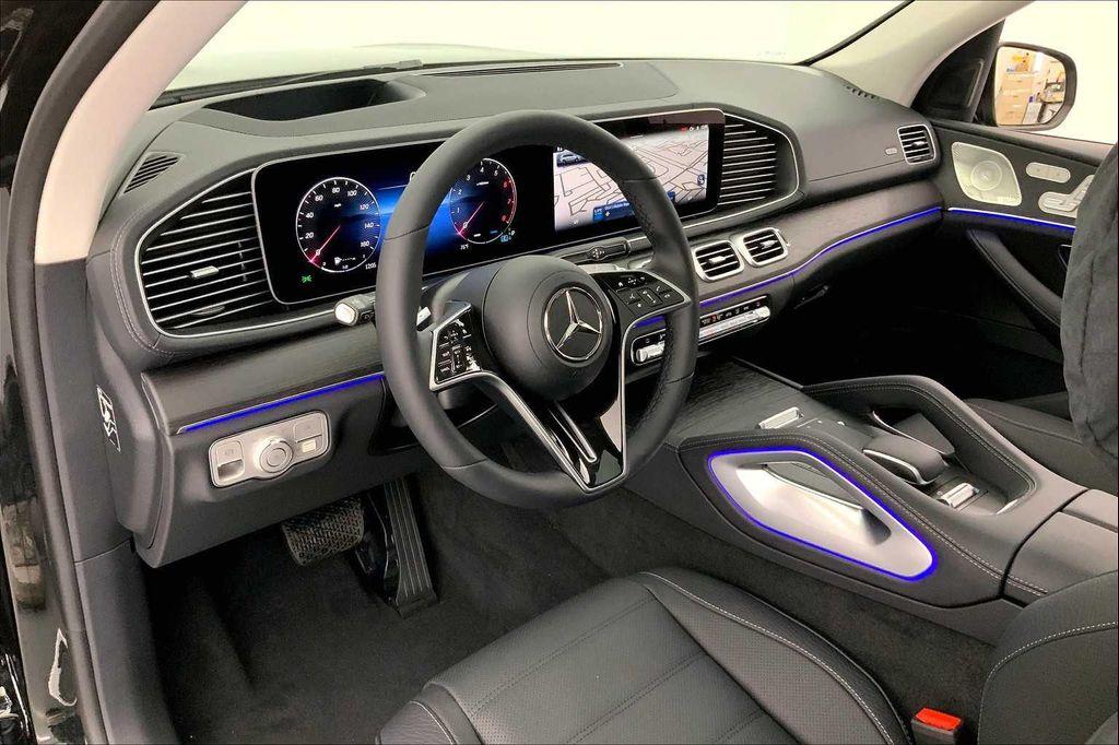 new 2026 Mercedes-Benz GLS 450 car, priced at $99,485