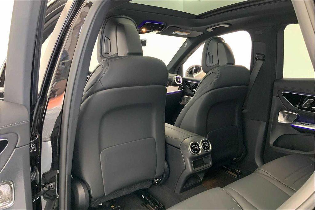 new 2025 Mercedes-Benz GLC 300 car, priced at $62,515