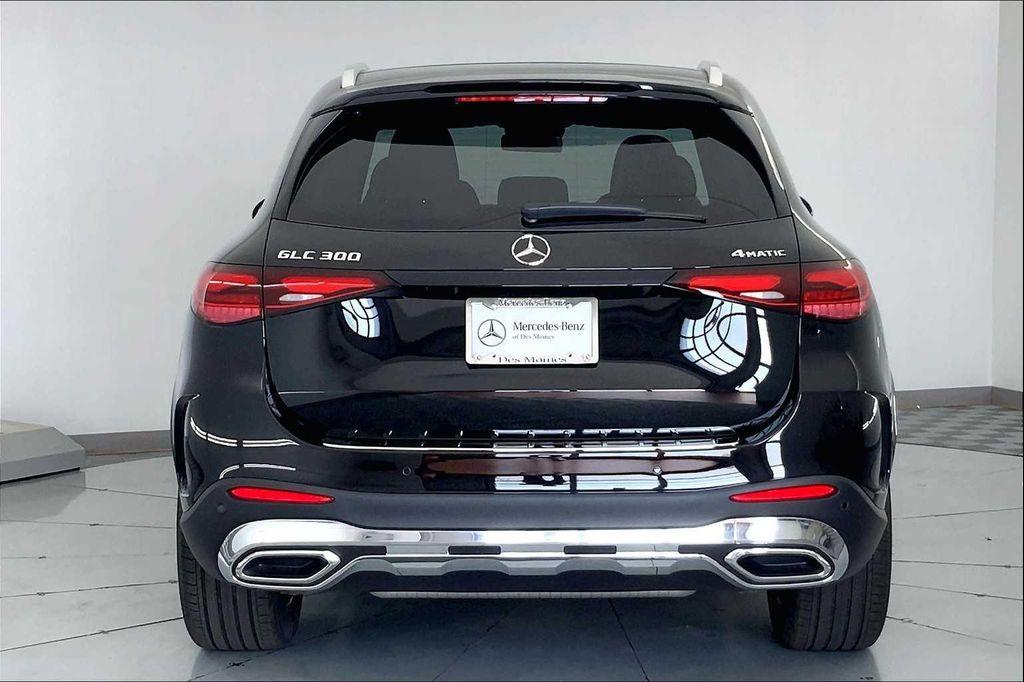 new 2025 Mercedes-Benz GLC 300 car, priced at $62,515