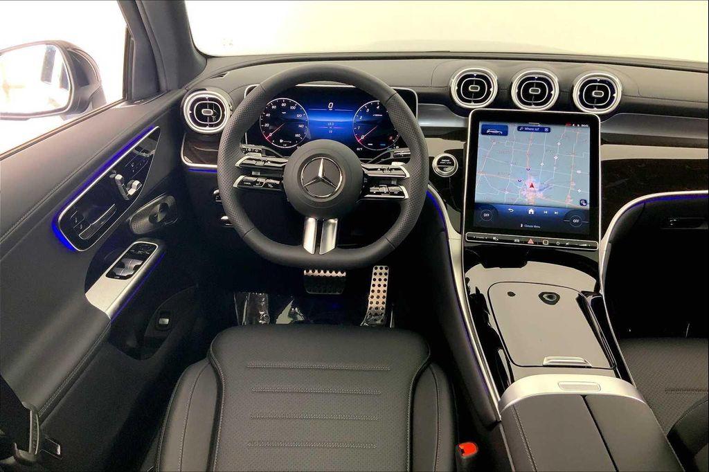 new 2025 Mercedes-Benz GLC 300 car, priced at $62,515