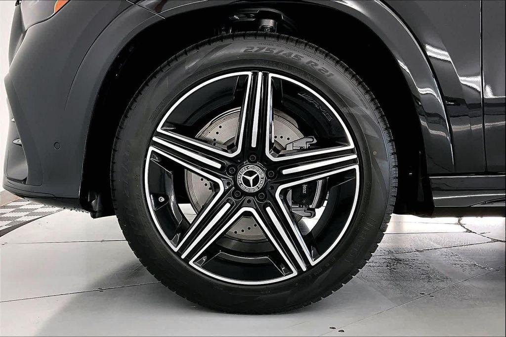 new 2026 Mercedes-Benz GLE 450 car, priced at $86,265