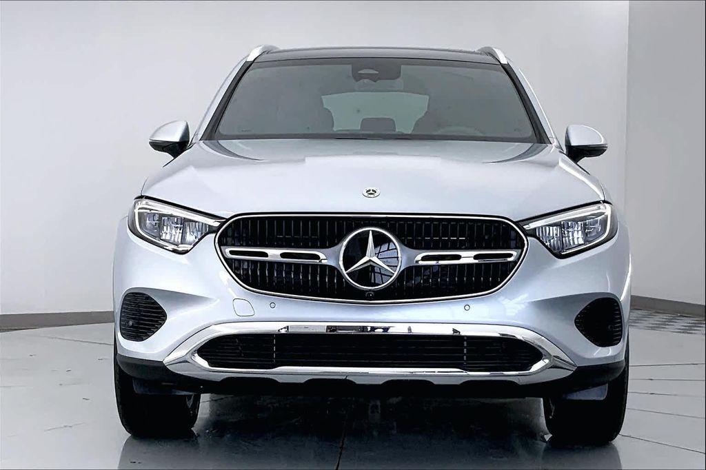 new 2025 Mercedes-Benz GLC 300 car, priced at $52,130