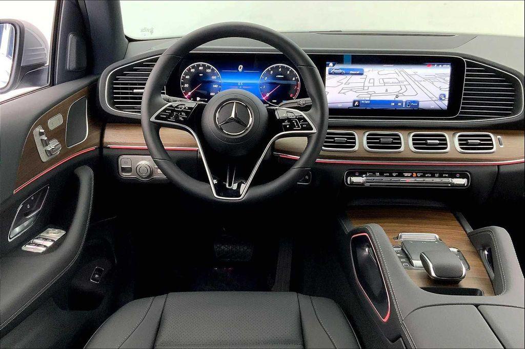 new 2025 Mercedes-Benz GLE 350 car, priced at $64,715