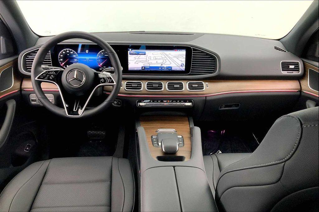 new 2025 Mercedes-Benz GLE 350 car, priced at $64,715