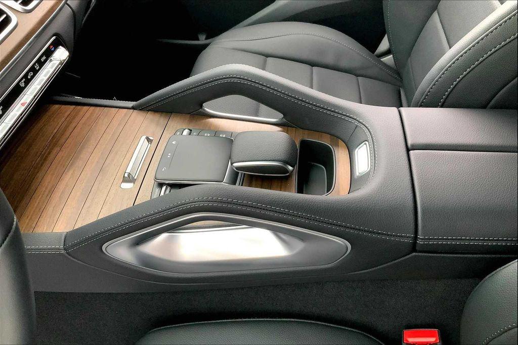 new 2025 Mercedes-Benz GLE 350 car, priced at $64,715