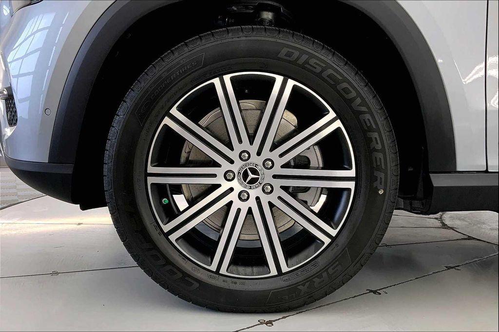 new 2025 Mercedes-Benz GLE 350 car, priced at $64,715