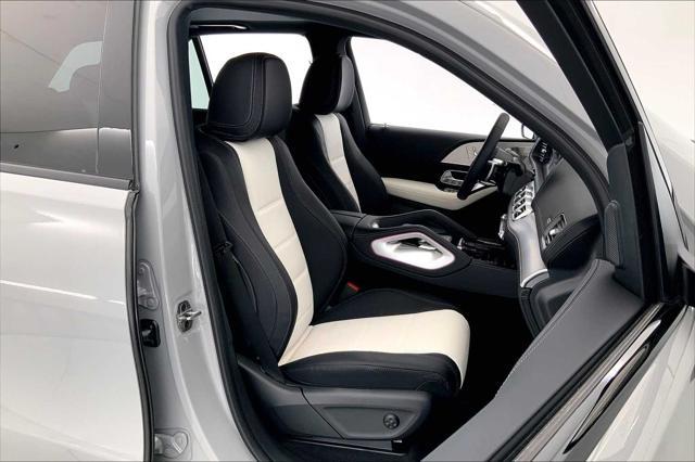 new 2025 Mercedes-Benz GLE 450 car, priced at $90,670