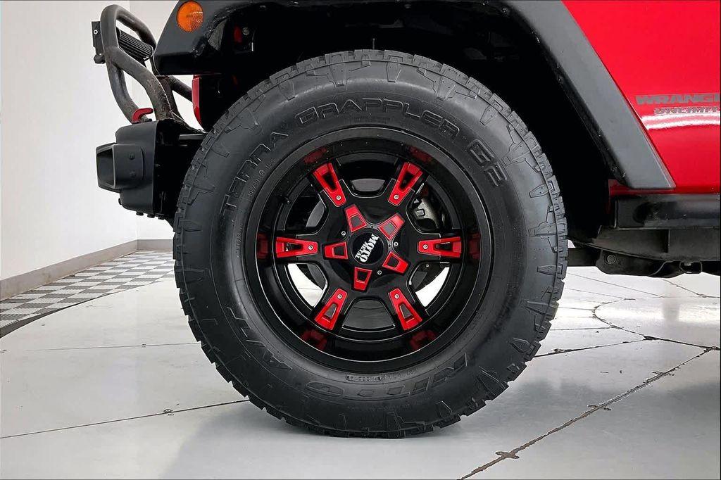 used 2015 Jeep Wrangler Unlimited car, priced at $25,848