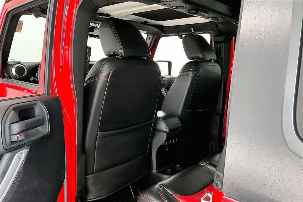 used 2015 Jeep Wrangler Unlimited car, priced at $25,848