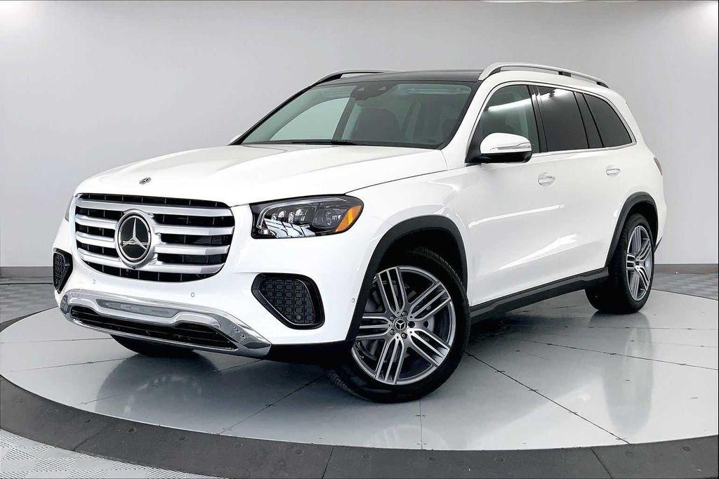 new 2025 Mercedes-Benz GLS 450 car, priced at $95,315