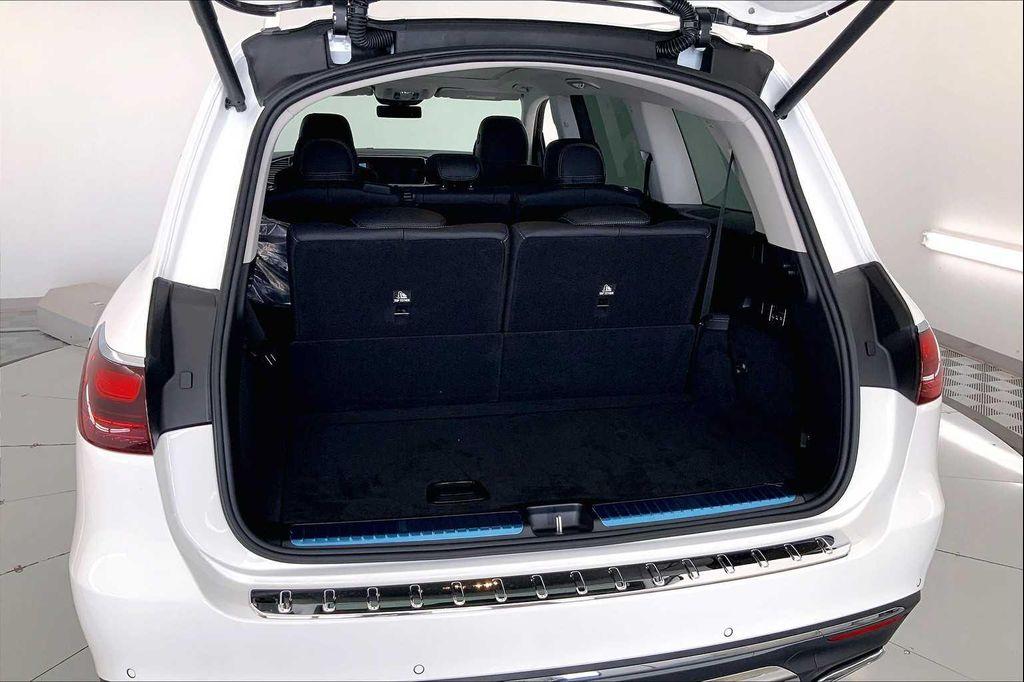 new 2025 Mercedes-Benz GLS 450 car, priced at $95,315