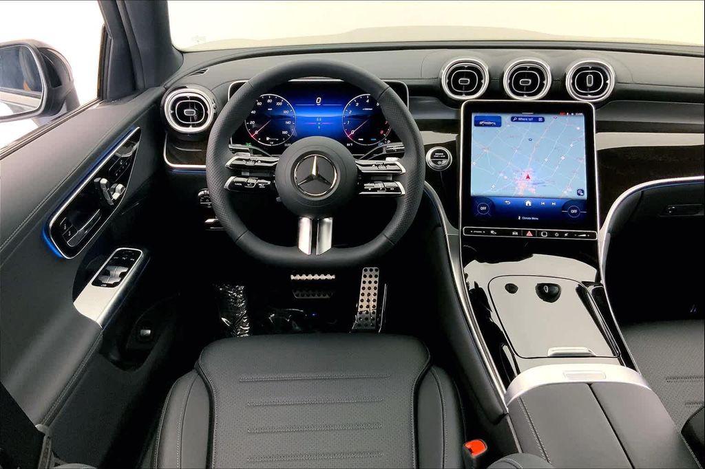 new 2025 Mercedes-Benz GLC 300 car, priced at $61,465