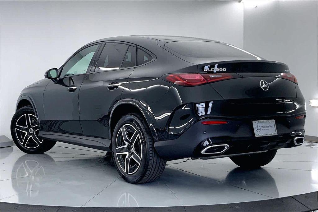 new 2025 Mercedes-Benz GLC 300 car, priced at $61,465