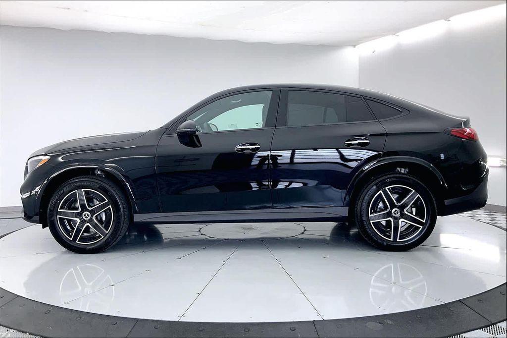 new 2025 Mercedes-Benz GLC 300 car, priced at $61,465