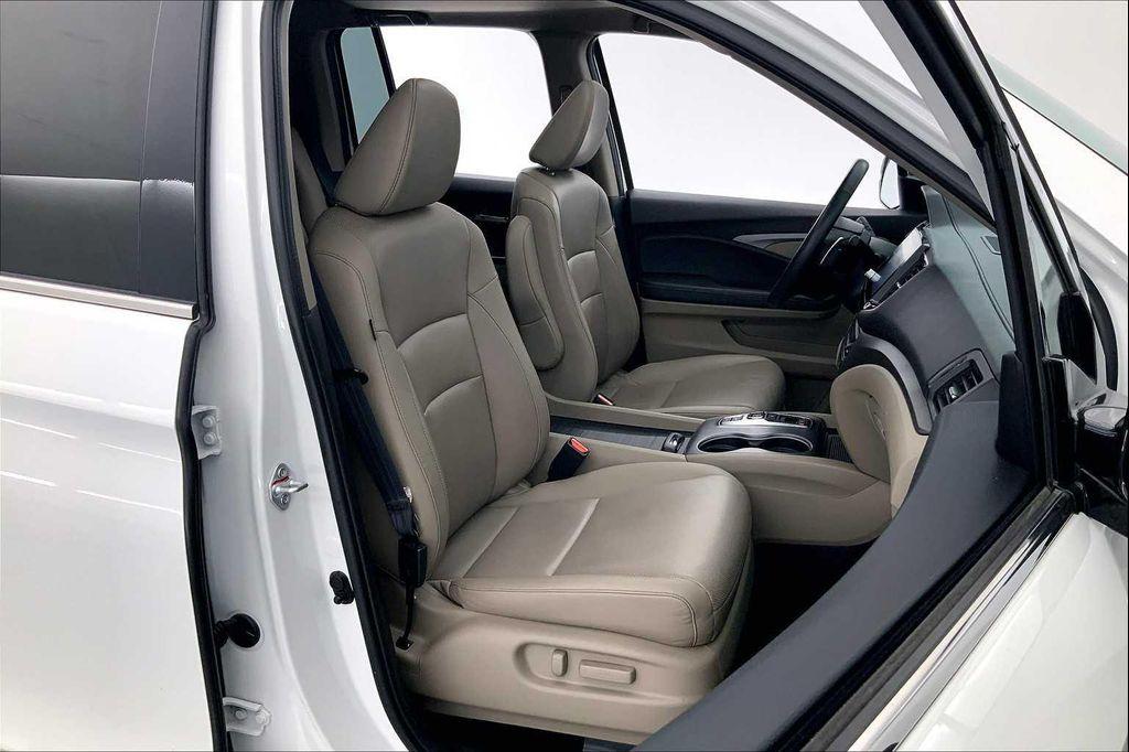 used 2022 Honda Ridgeline car, priced at $29,987