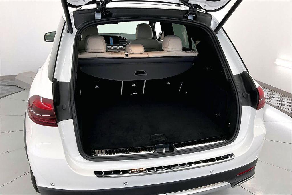 new 2026 Mercedes-Benz GLE 350 car, priced at $68,165