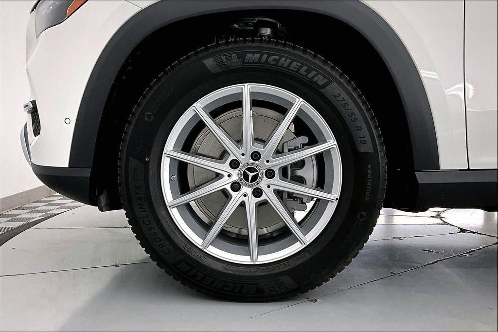 new 2026 Mercedes-Benz GLE 350 car, priced at $68,165