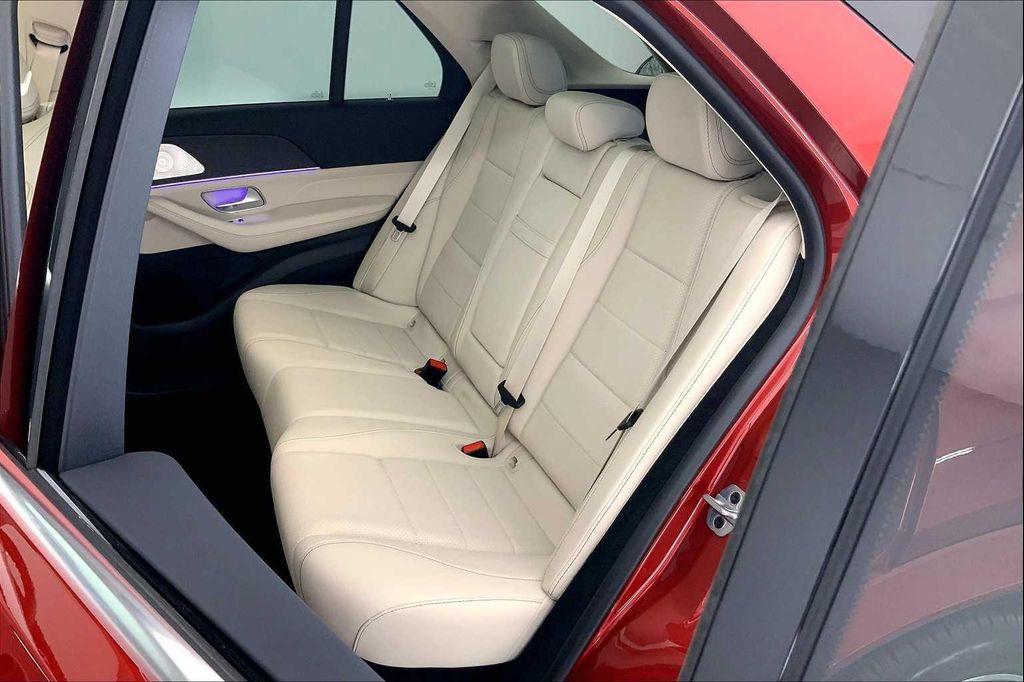 new 2025 Mercedes-Benz GLE 350 car, priced at $77,140