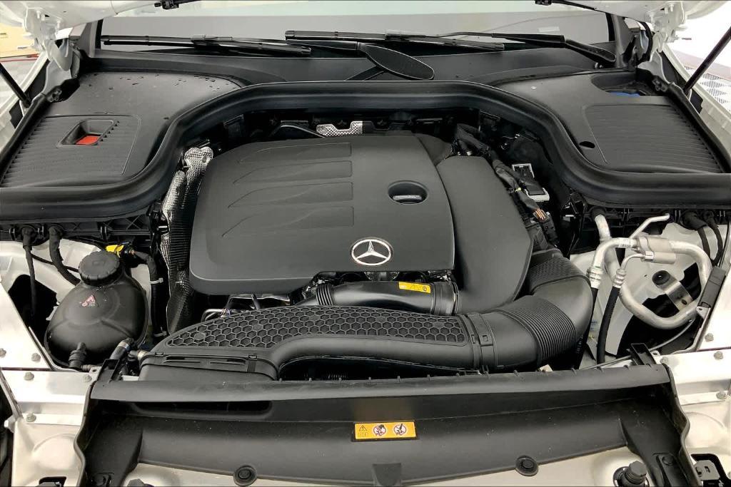 new 2023 Mercedes-Benz GLC 300 car, priced at $52,485