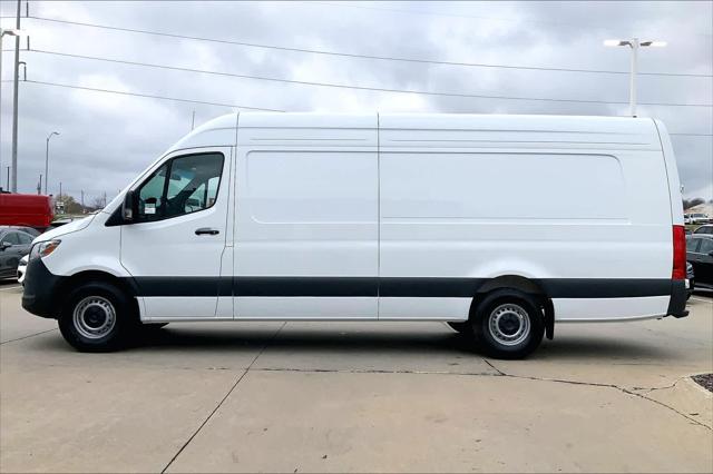 new 2025 Mercedes-Benz Sprinter 2500 car, priced at $69,014