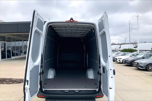 new 2025 Mercedes-Benz Sprinter 2500 car, priced at $69,014