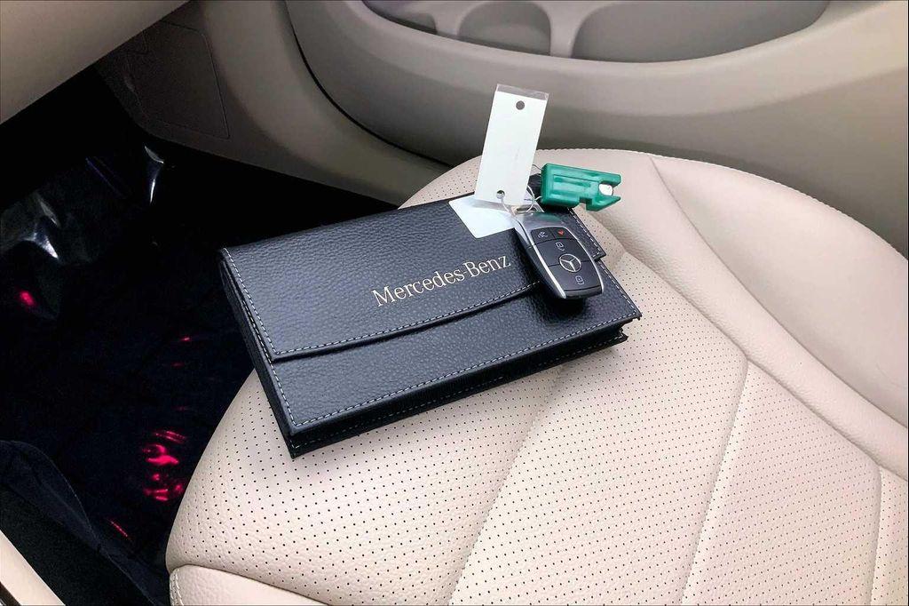 used 2021 Mercedes-Benz GLC 300 car, priced at $32,848