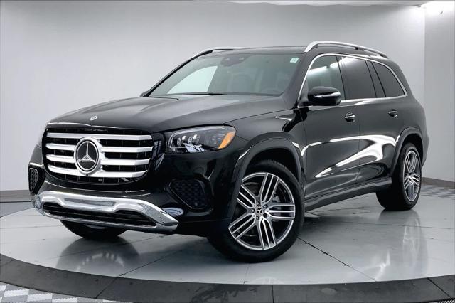 new 2025 Mercedes-Benz GLS 450 car, priced at $91,945