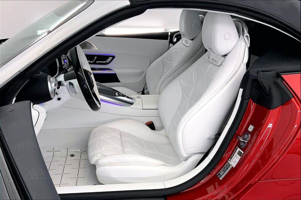 new 2026 Mercedes-Benz Maybach SL 680 Monogram Series car, priced at $239,150