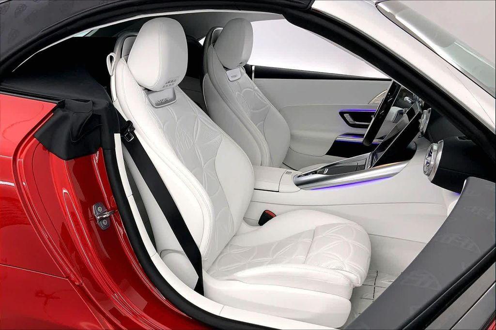 new 2026 Mercedes-Benz Maybach SL 680 Monogram Series car, priced at $239,150